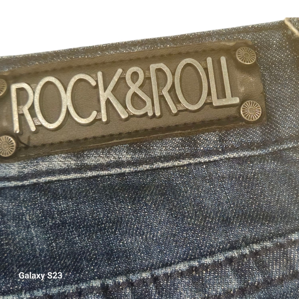 Rock & Roll Cowgirl Women's Jeans 32×34 Midrise Blue Destressed - Picture 6 of 11